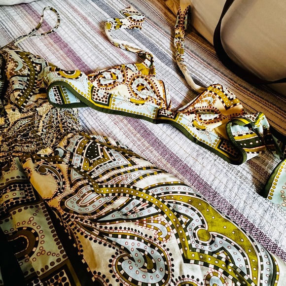 J.Crew Vintage Paisley 3pc Set size Small (Cover up large) - Picture 5 of 12